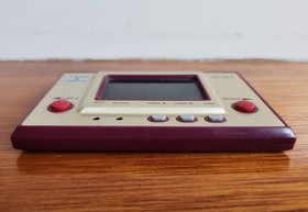 Nintendo Game & Watch Helmet CN-07 with battery cover