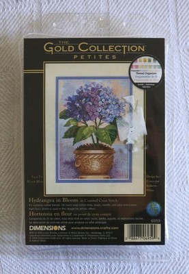 DIMENSIONS The Gold Collection Petites Hydrangea in Bloom Cross Stitch Kit 6959