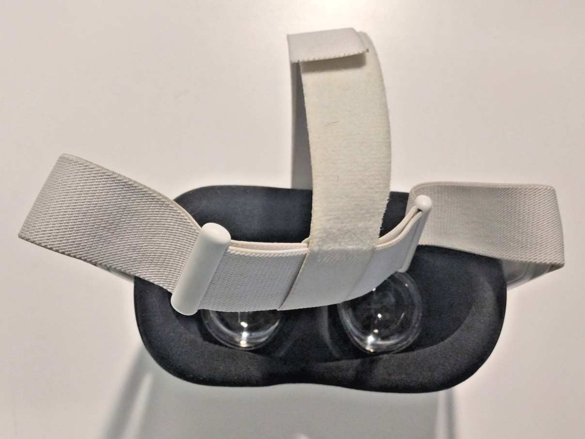 Oculus Meta Quest 2 VR Headset 256GB Standalone - Tested Works - No Controllers