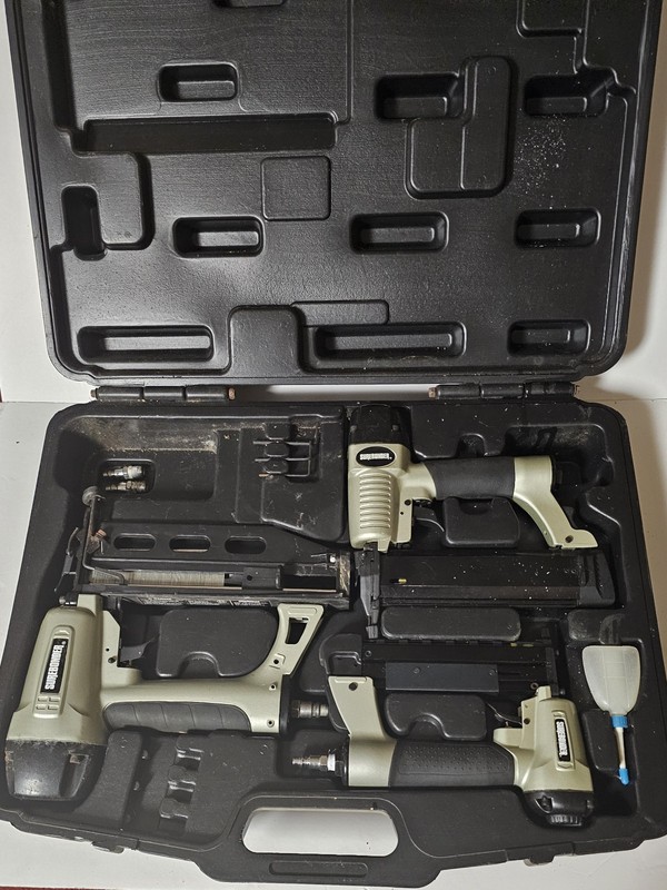 3 Surebonder Pneumatic Nail Guns In Black Hard Case 