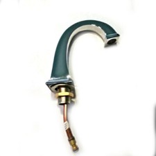 Delta Faucet Spout for 3551 Faucet Polished Chrome Slight Damage 