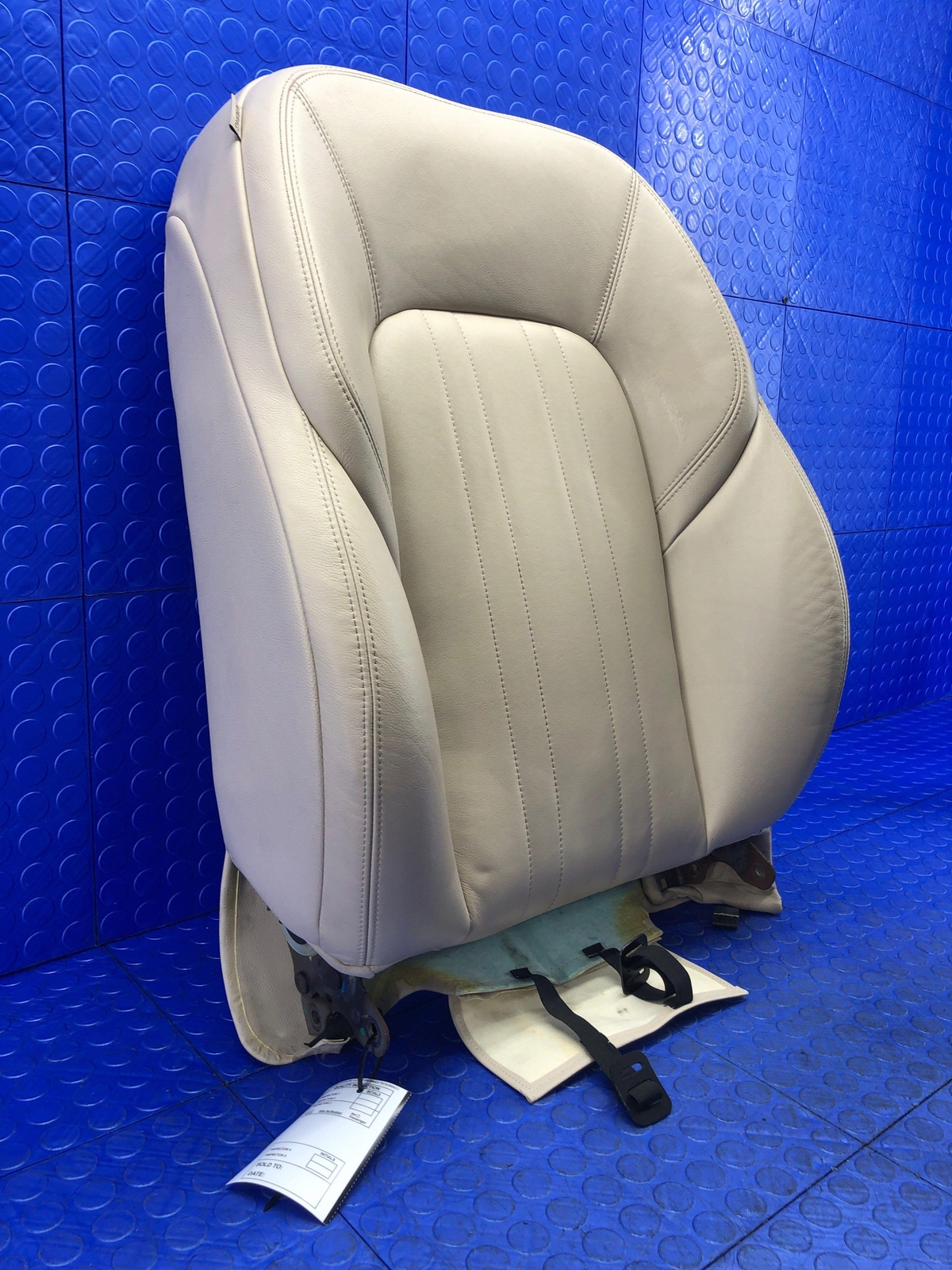 2017-2022 MASERATI LEVANTE FRONT RIGHT UPPER SEAT CUSHION BACKREST BEIGE LEATHER