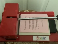 Provo Craft Sizzix  original  Red die machine & HUGE  Lot of dies