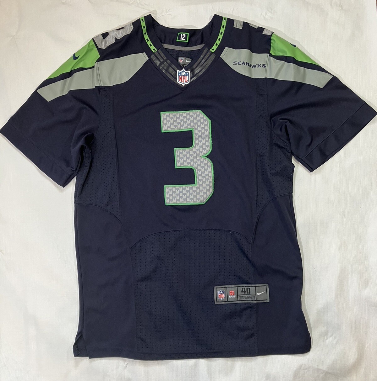 Nike Seattle Seahawks Russell Wilson Jersey Men's Size Medium