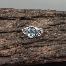 Natural Sky Blue Topaz Band Bezel Set Mother Ring Jewelry 925 Sterling Silver