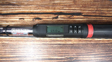 Snap On Tools 5-100 Ft Digital Lcd Torque Wrench 38 Drive Atech2fr100b Snap On Tools 5-100 Ft Digital Lcd Torque Wrench 38 Drive Atech2fr100b