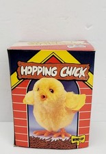 Vintage Mechanical Wind-Up Hopping Peeping Toy Chick W/ Box Toy