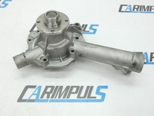 Pompe à eau Mercedes 208