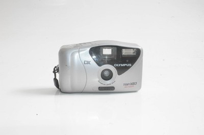 Olympus Trip XB3 Big Finder schwarz analoge Kompaktkamera 35 mm und Tasche getestet