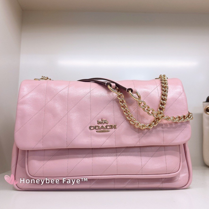 COACH(コーチ) ショルダーバッグ エルゴシグネチャープリーテッドフレームドサッチェル F14380 ピンクベージュ×ピンク レザー COACH（コーチ） カラーデニムが可愛い COACH CBG33 タビー ショルダー