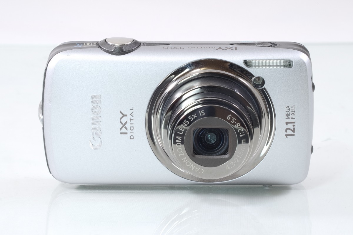 Canon IXY DIGITAL 930 IS Silver – Tested ⁄ Battery Included