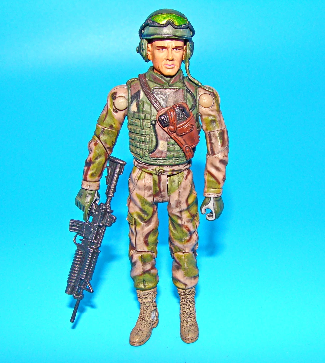 Preços baixos em BBI Elite Force 1:18 figuras de ação militares e