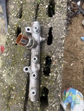GENUINE Audi Q7 2009 3.0 Diesel FUEL INJECTOR RAIL LEFT SIDE 059130089AH