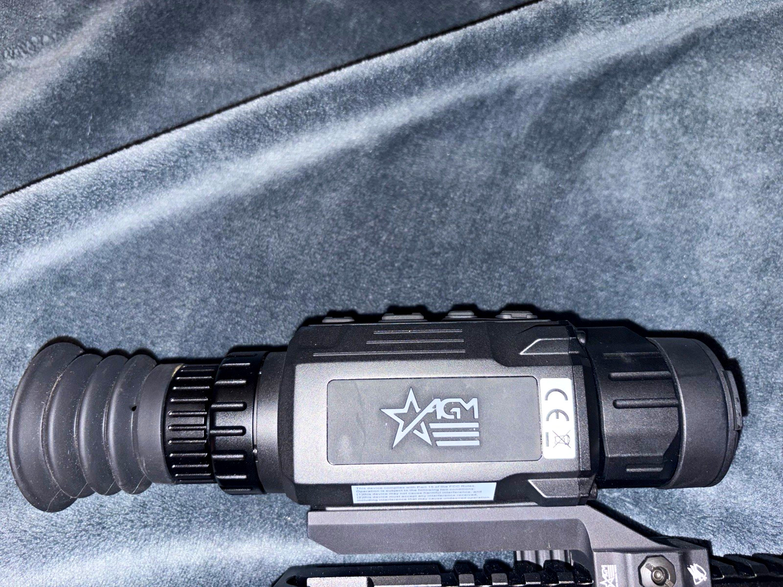 AGM Rattler V2 Thermal Scope 35-384 w/ Case + Charger, 2 batteries