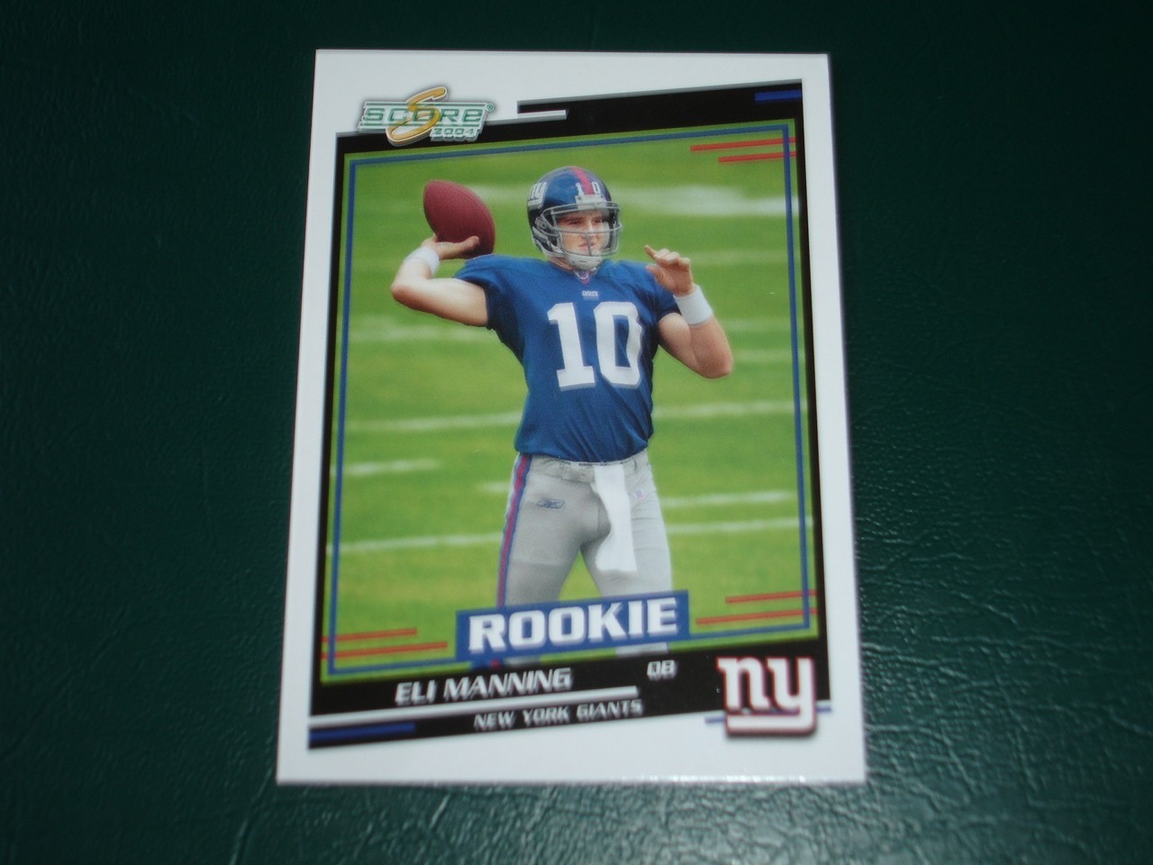 2004 Eli Manning New York Giants Quarterback Score Rookie Card No. 371
