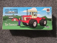 Ertl Toy Farmer 2006 Farm Show Vtg 4WD Series 1/64 International 4366 