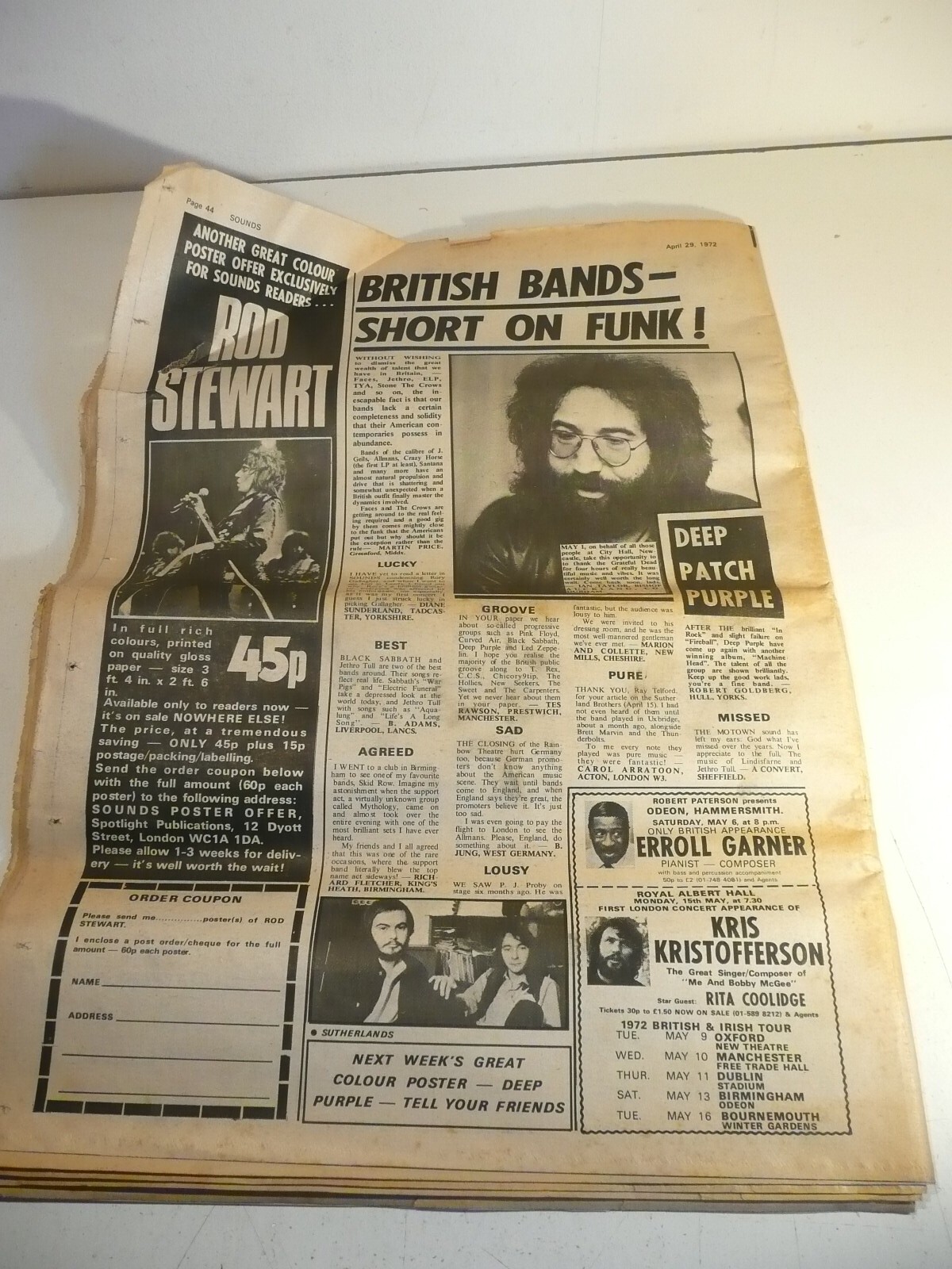 SOUNDS MUSIC NEWSPAPER 29/04/1972 WITH IAN ANDERSON JETHRO TULL POSTER