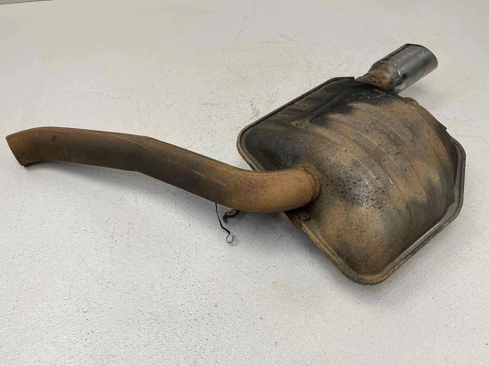 Silenciador de escape trasero derecho pasajero Chrysler 300 STR8 2005-2010 6,1 L FABRICANTE DE EQUIPOS ORIGINALES Foto 4 de 4