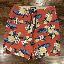 Patagonia wavefarer board shorts swim trunks floral pattern size 34 unlined