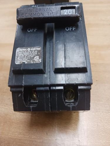 GE THQB2120 BREAKER 2P BOLT-IN - Picture 4 of 4