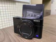 Sony Cyber-shot RX100 V RX100M5 Digital Camera 20.1MP with Flip Screen 90 New