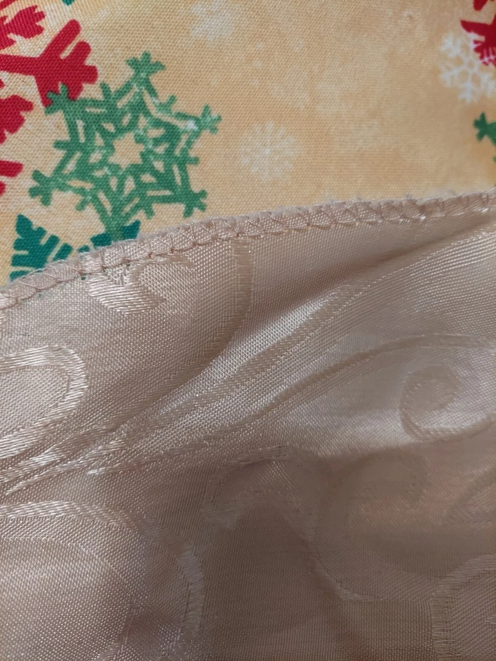 Ropa de mesa de Navidad - 3 manteles diferentes Foto 4 de 4