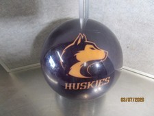 Brunswick Viz-A-Ball Washington Huskies 15lbs Bowling Ball KPF4343