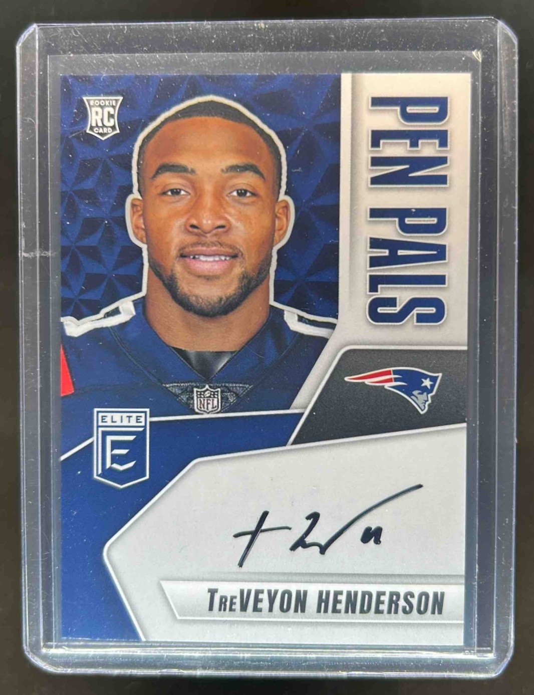 2025 Donruss Elite TreVeyon Henderson Pen Pals Variation RC Auto #PPV-