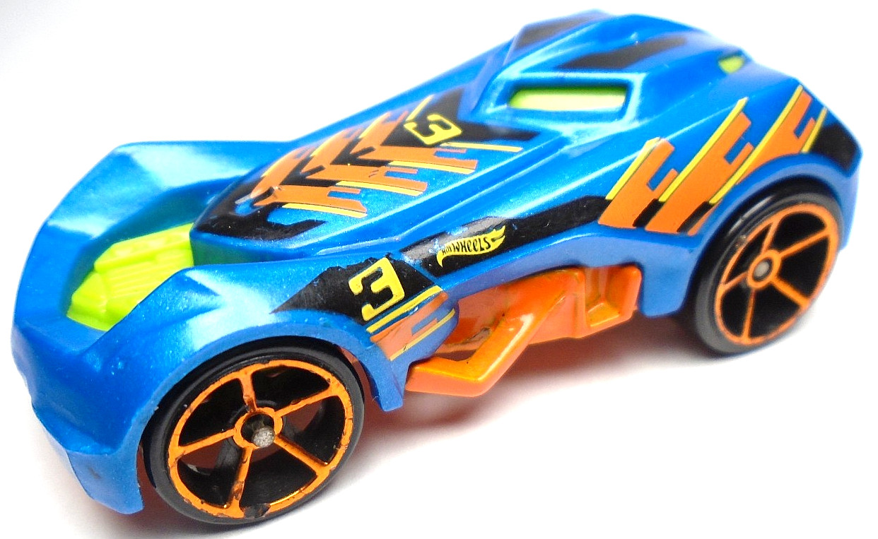 2017 HOT WHEELS RD-03 #3 BLUE 1:64 DIECAST 2 5/8" RACE CAR W/ ORANGE GREEN BLACK