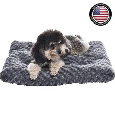 Plush Gray Pet Bed for Small Dogs  Cats - Easy to Clean 23" x 18" Design