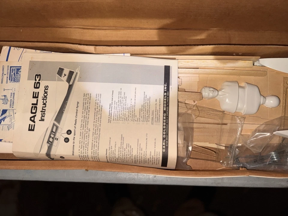 RARE NIB CARL GOLDBERG EAGLE 63 KIT G29 NO.62 FOR 29-49 GLOW/ELEC 63WS UNSTARTED - Image 2 of 2