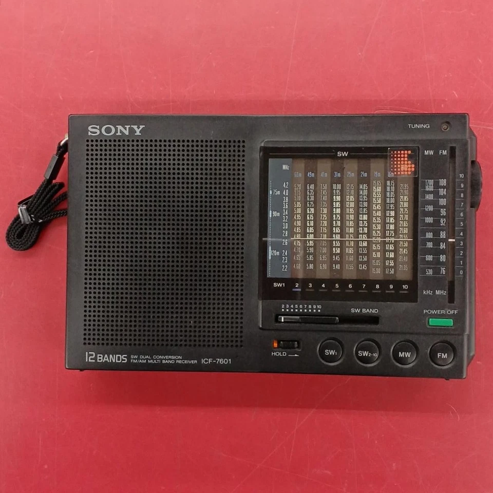 Sony ICF-7601 FM/AM/SW Multi-Band Empfänger AM MW FM SW Analog 12 Bänder JAPAN