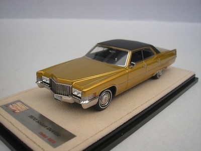 CADILLAC SEDAN DEVILLE 1970 BYZANTINE GOLD 1/43 GLM STAMP MODELS STM70504
