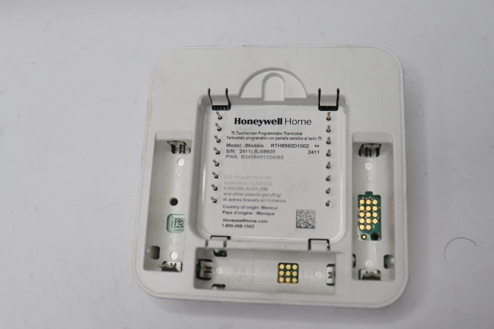 Honeywell Home 7 Day Programmable Touchscreen Thermostat White - Missing Back - Image 3 of 4