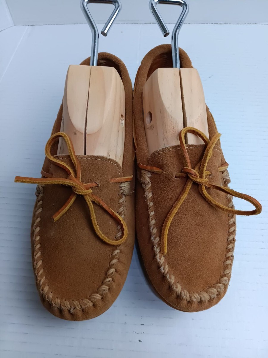 Minnetonka Moccasins 917T Taupe Leather Suede Round Toe Slip On
