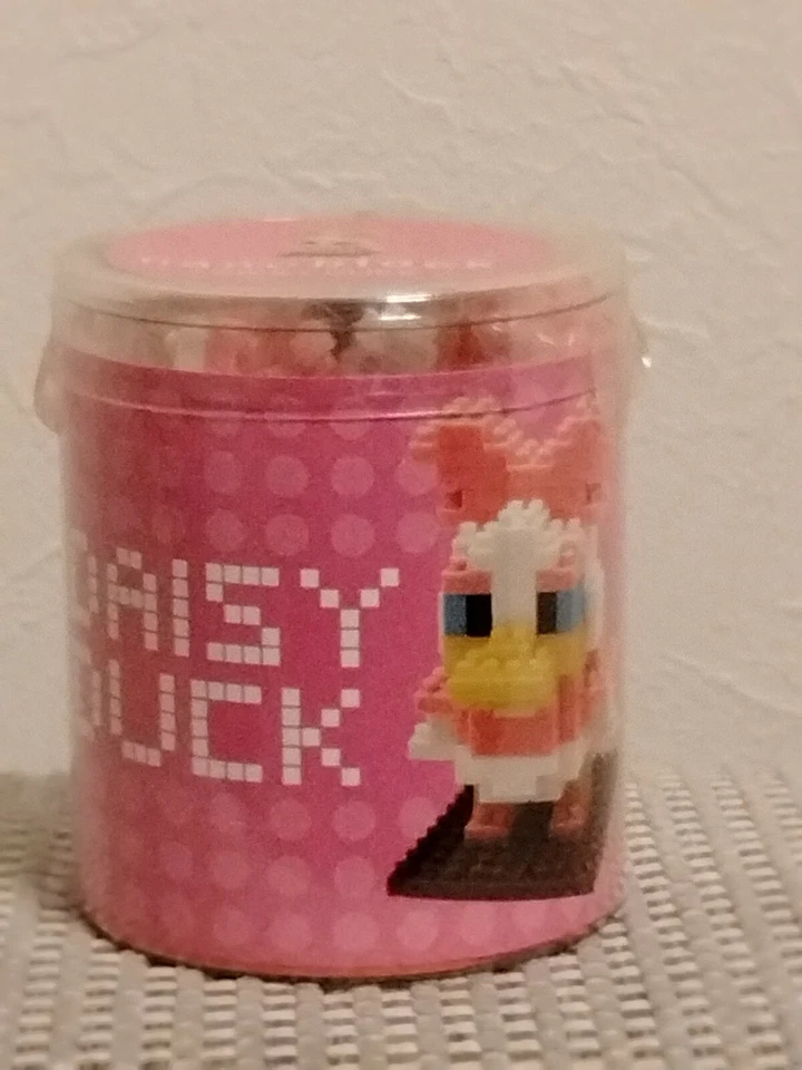 Nano Block Daisy & Donald Duck Tokyo Disney Resort Limited Edition Set of 2 - Image 2 of 4