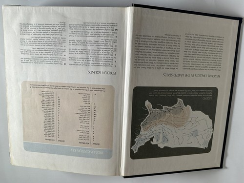 Webster's New World Dictionary of the American Language Second College Edition - Picture 6 of 8