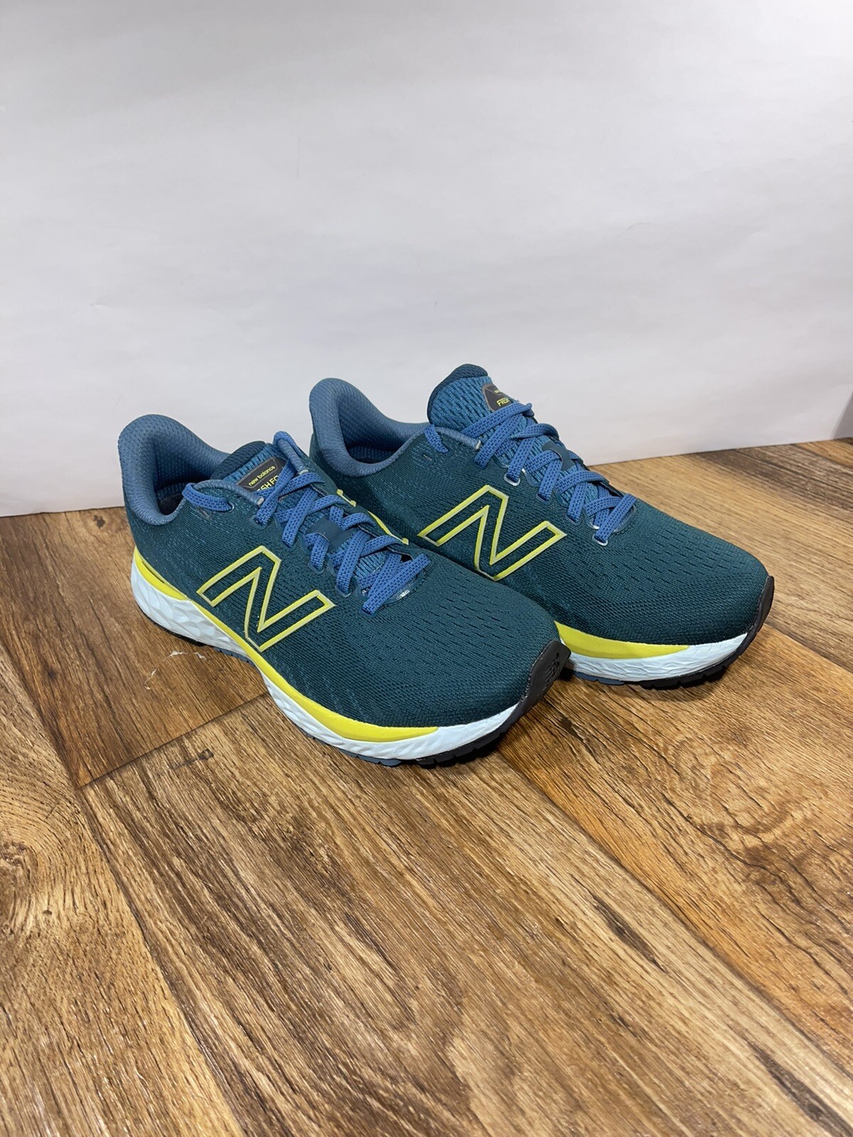 Green Sulfur Running Shoes Sz 