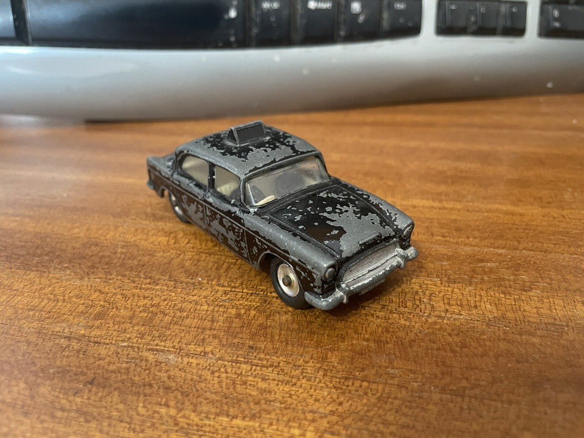 美品レアカラー　英国製DINKY TOYS HUMBER HAWK ミニカー 美品レアカラー 英国製DINKY TOYS HUMBER HAWK ミニカー - メルカリ