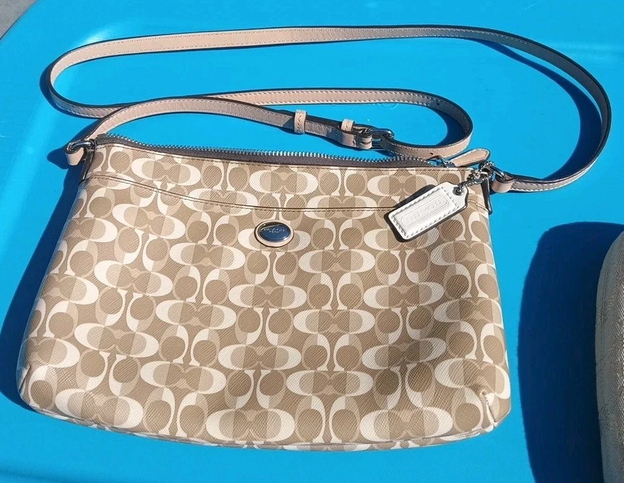 Borsa a tracolla e polso Coach Peyton Dream Swingpack NO CALL OUTS immacolata