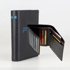 Brand New Men's PlayStation 2 PS2 Fat Console Themed Wallet Bifold 
