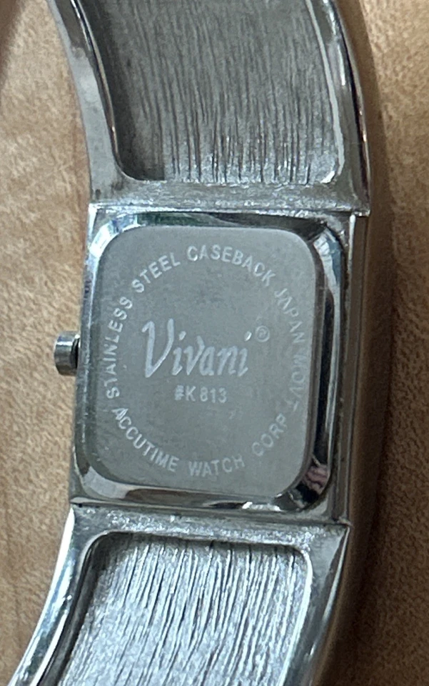 VIVANI Women's Silver Tone Abalone Cuff Bracelet Watch K813 NEW BATTERY RUNS - image 4 of 4