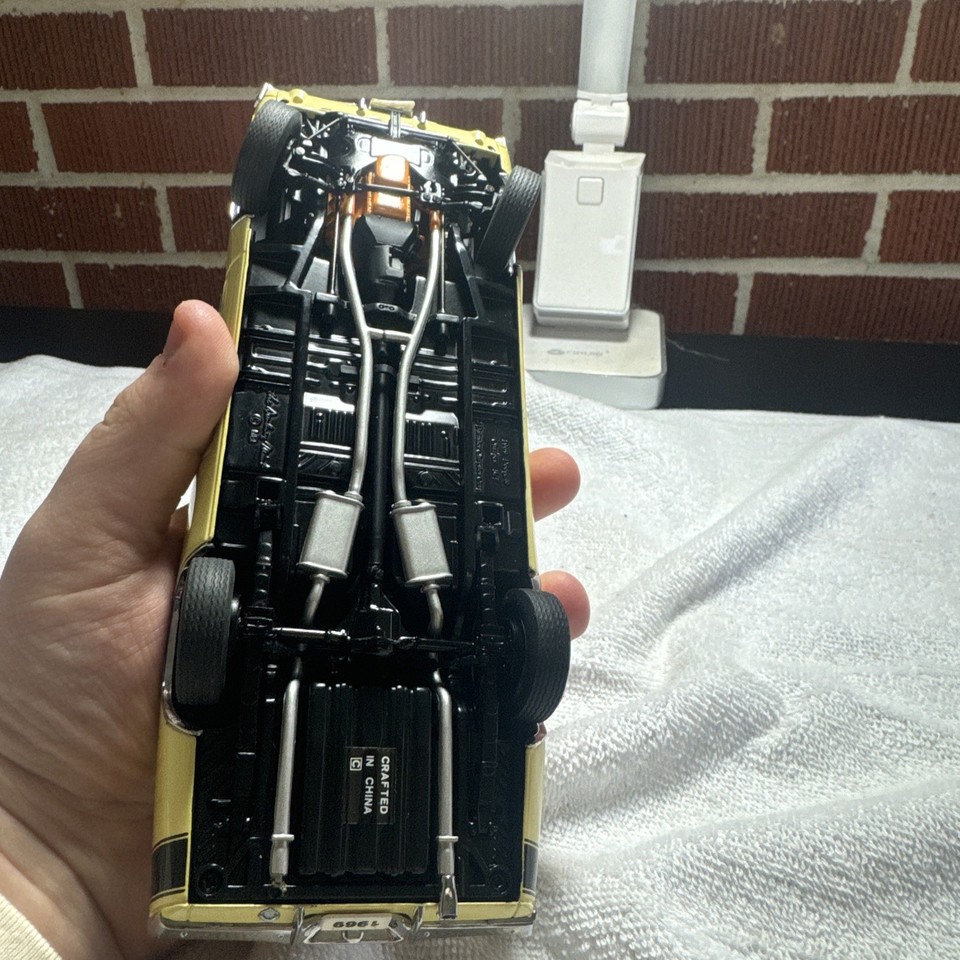 Danbury Mint, 1969 Dodge Charger R/T, 1:24 Scale Model Car F3 | eBay