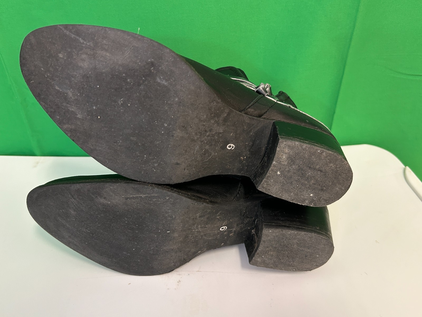 DIBA Womens 9M Black Gray Pull on Booties Leather Upper Ankle Boots