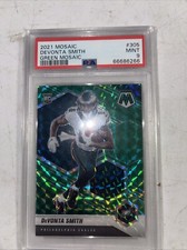 DeVonta Smith ~ 2021 Panini Mosaic Green Mosaic Prizm RC #305 PSA 9