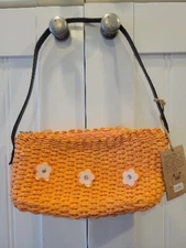 Sun 'N' SAND LIGHT Small Light Orange Handbag STYLE:CE282C, New With Tag &read