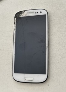 Samsung Galaxy S3 16GB Weiß GT-I9300 Defekt Teilespender - Platine Kamera Etc Ok
