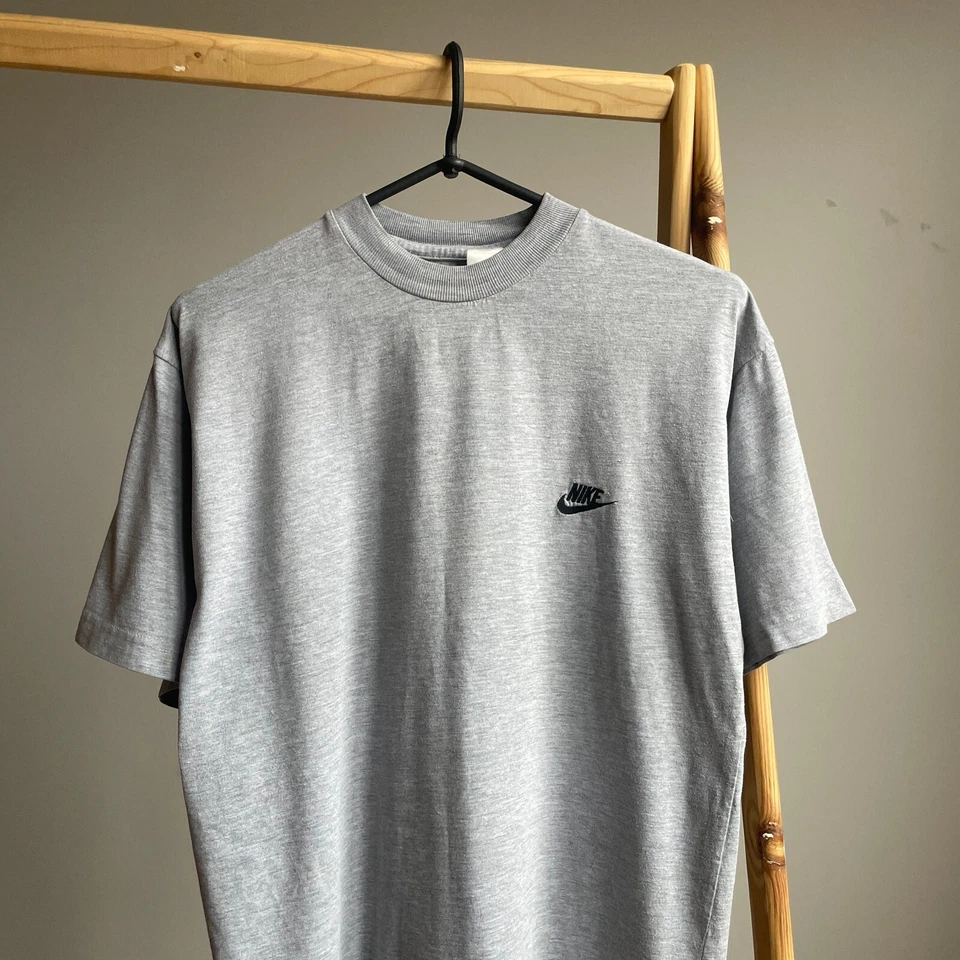 T-shirt Nike Vintage 90's taille S - Photo 3/4