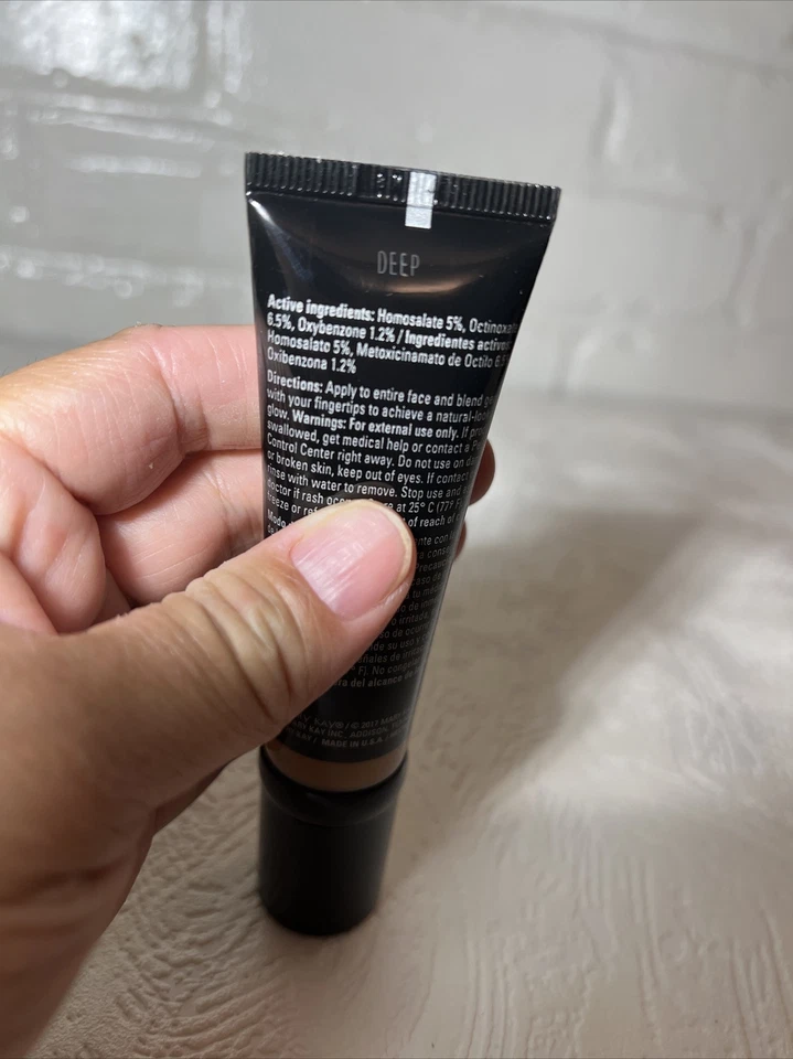 NIB Mary Kay CC Cream Sunscreen Broad Spectrum SPF 15 Expired (DEEP)(072825) - Image 2 of 3