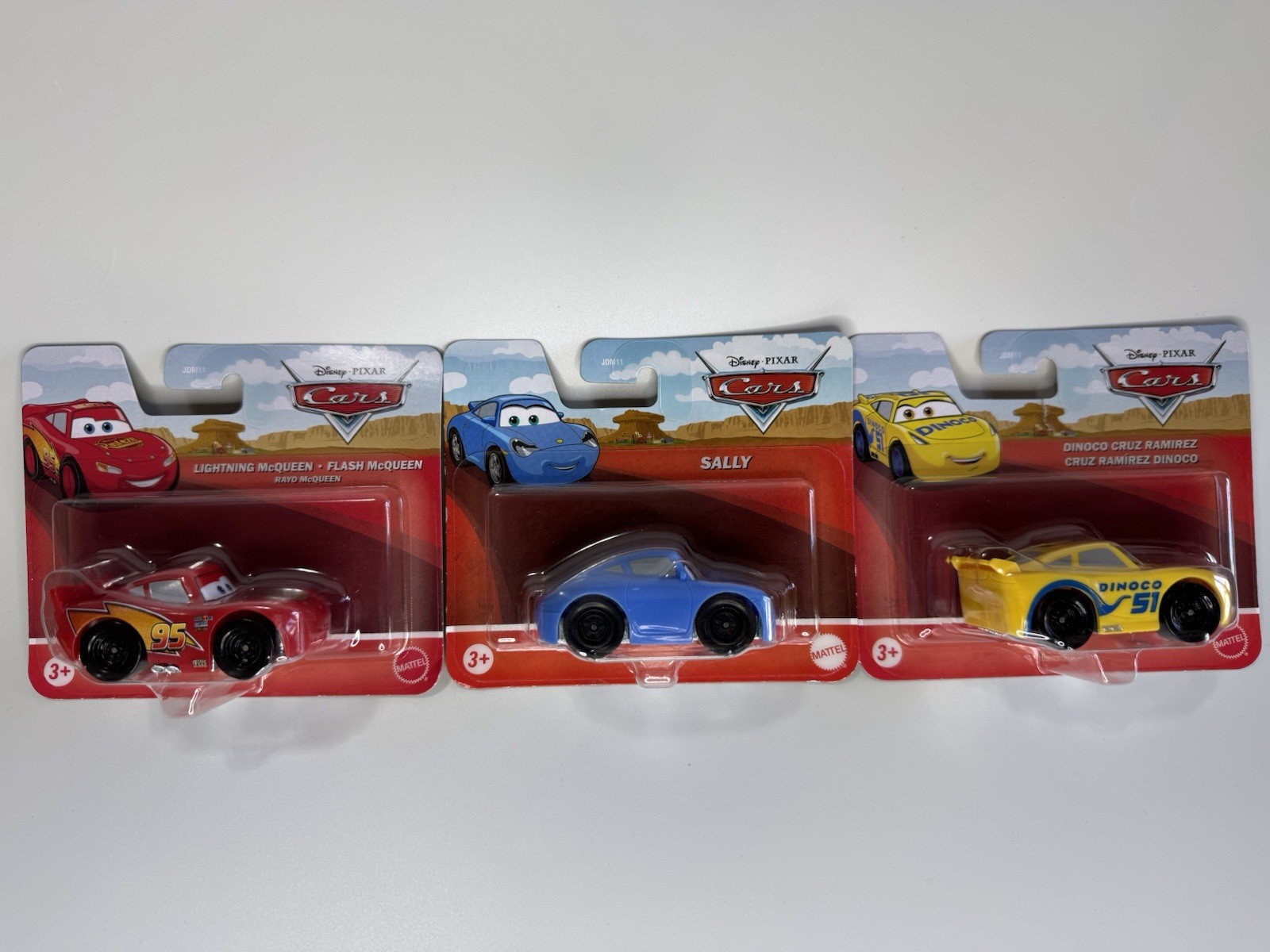Disney Pixar Cars Mattel Auto Modello a Scelta Sally McQueen Cruz Ramirez